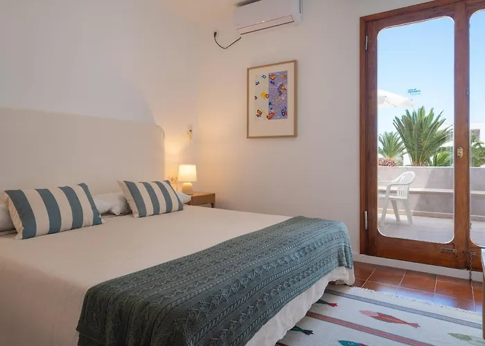 Lanzarote Beach Apartments, Casa Ona